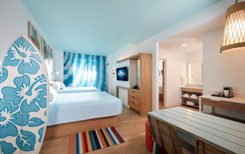 2-Bedroom-Suite---Surfside-Inn-&-Suites
