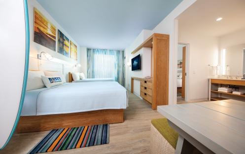 Dockside-Inn-&-Suites---2-Bedroom-Suite